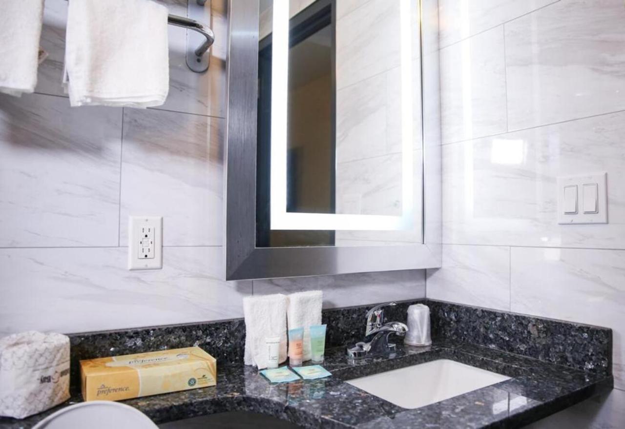 Casa Blanca Hotel Brooklyn 뉴욕 외부 사진